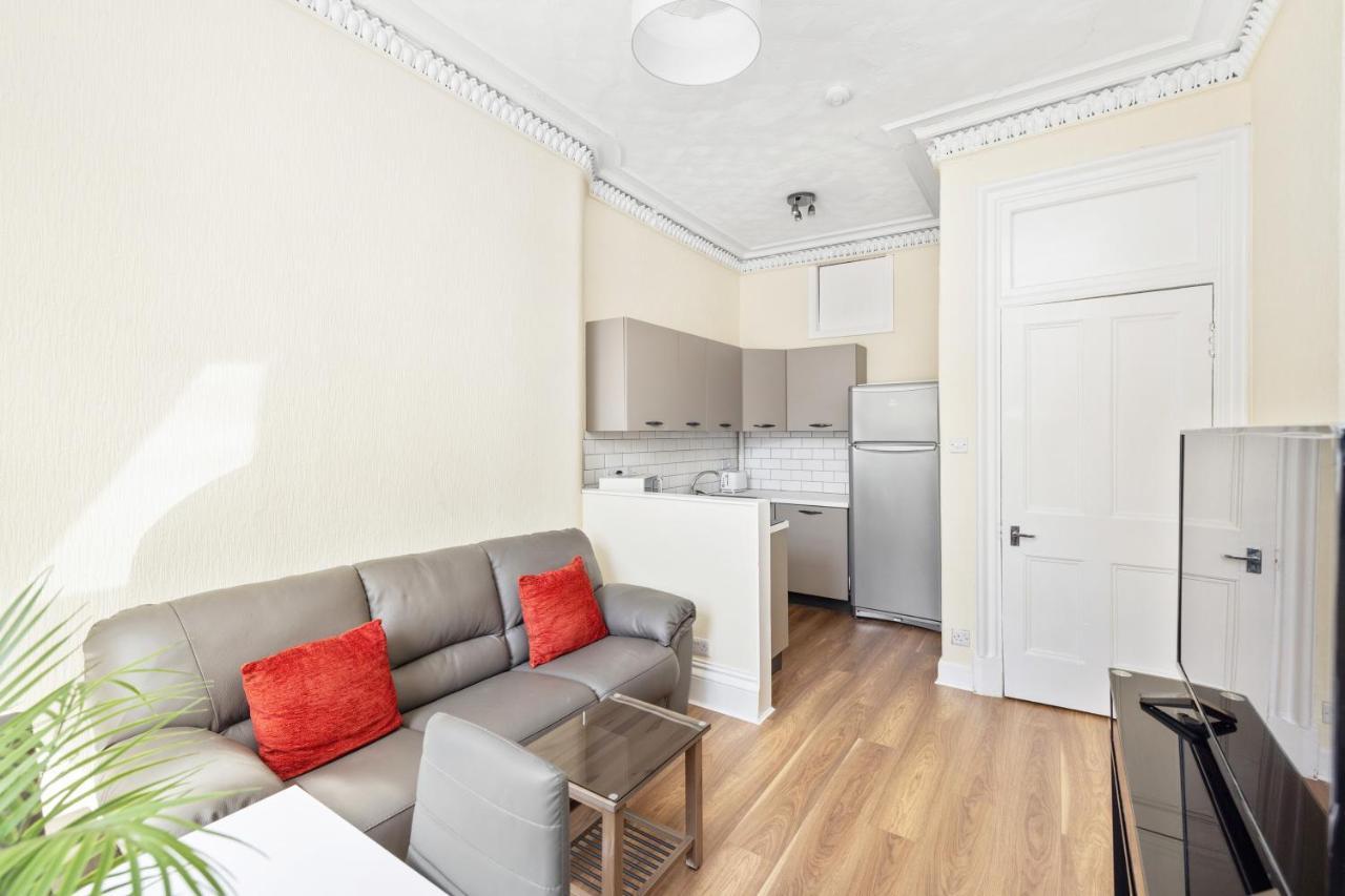 Altido Charming Flat Near City Centre Edinburgh Bagian luar foto
