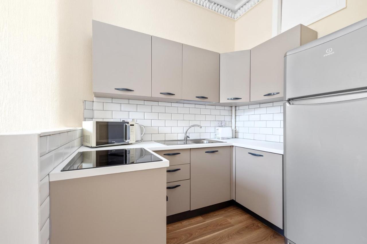 Altido Charming Flat Near City Centre Edinburgh Bagian luar foto
